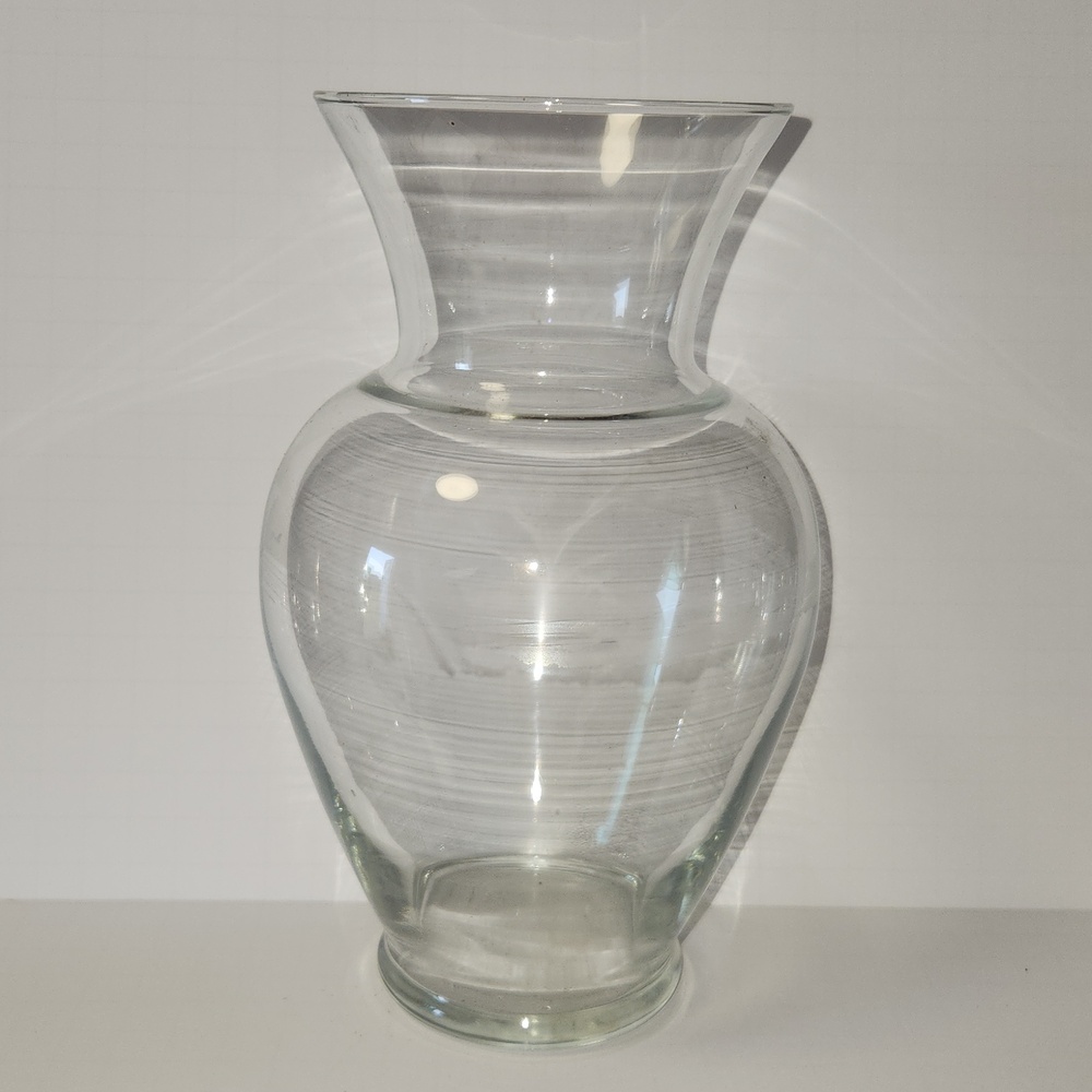 Elegant Clear Glass Vase